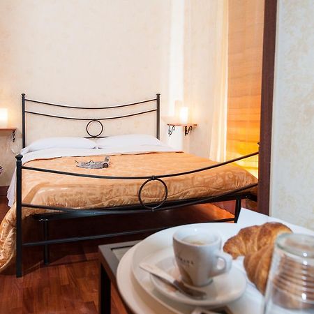 Residenza Laterano Otel Roma Dış mekan fotoğraf