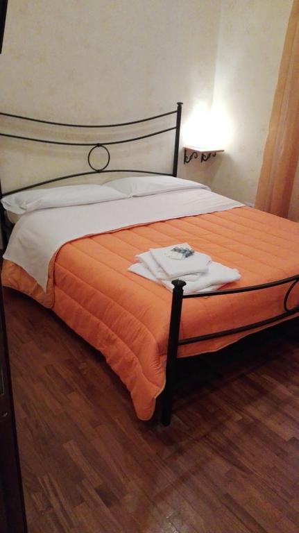 Residenza Laterano Otel Roma Oda fotoğraf