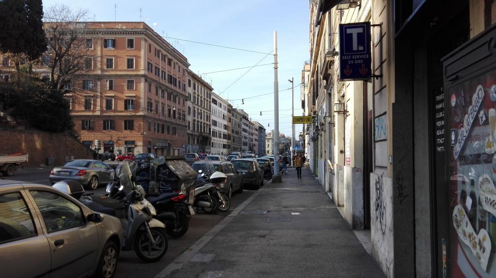 Residenza Laterano Otel Roma Dış mekan fotoğraf